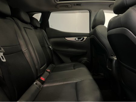 2019 Nissan Qashqai 1.5 SV PREMIUM PART LS MY1 4DR €15,950 thumbnail