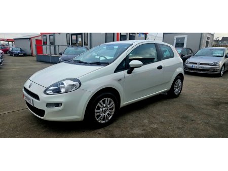 2015 Fiat Punto - thumbnail 15