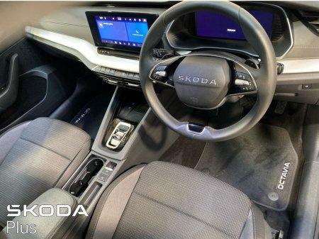 2025 Skoda Octavia Selection 1.5TSI 115bhp DSG m-HEV €33,950 thumbnail