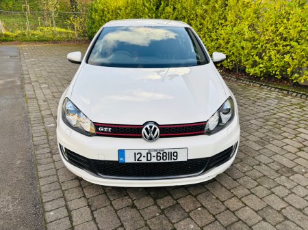 2012 Volkswagen Golf  €13,950