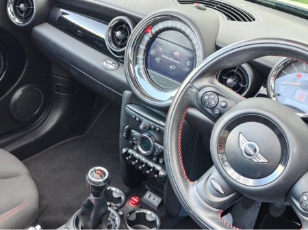 2015 MINI Convertible ZM32 2DR ONE €11,950 thumbnail
