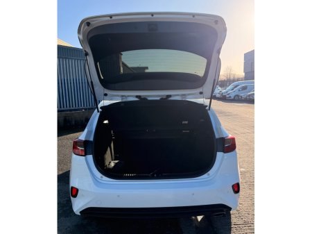 2021 Kia Ceed COMMERCIAL €9,715 thumbnail