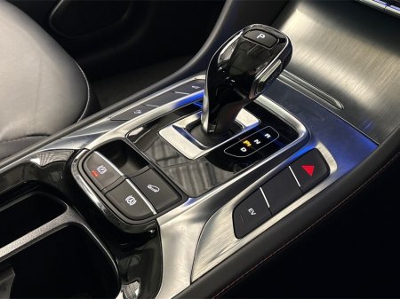 2022 MG HS EXCLUSIVE PHEV AUTO**PANORAMIC ROOF**DIGITAL DASH**TOUCH SCREEN APPLE CAR PLAY**MULTIFUNCTIONAL STEERING WHEEL**HEATED LEATHER SEATS**ELECTRIC SEATS**ELECTRIC FOLDING MIRRORS**ELECTRIC TAILGATE** €24,995 thumbnail