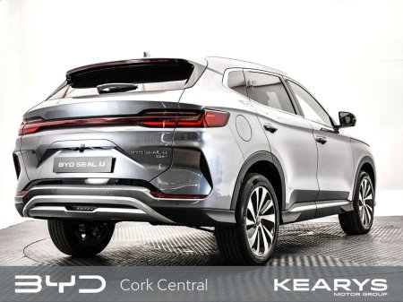 2025 BYD Seal U Comfort Dm-I PHEV Auto €41,888 thumbnail