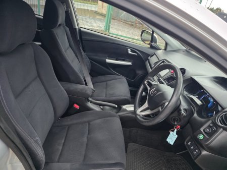 2013 Honda Insight 1.4 i-VTEC Hybrid SE €5,950 thumbnail