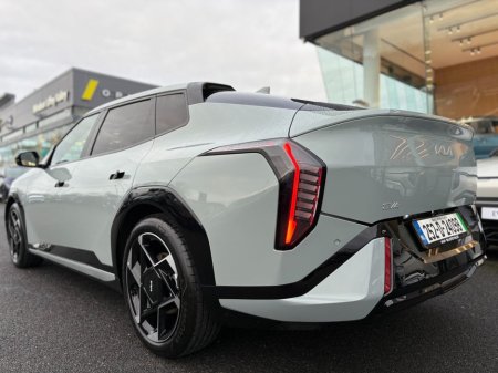 2025 Kia EV4 Fastback GT Line (612km Range) (Finance available at 3.9% apr) €48,995 thumbnail
