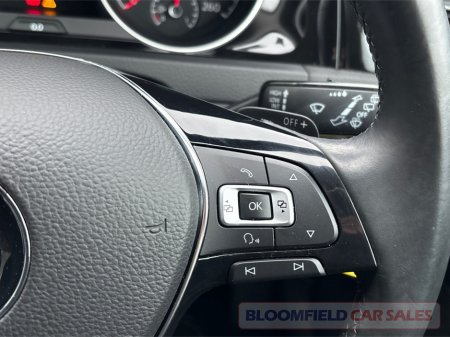 2013 Volkswagen Golf 1.4 AUTO , HIGHLINE // LOW MILEAGE €11,950 thumbnail