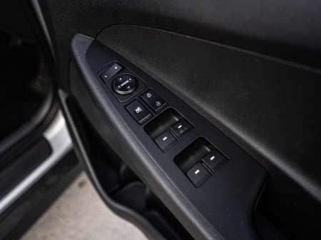 2016 Hyundai Tucson - thumbnail 24