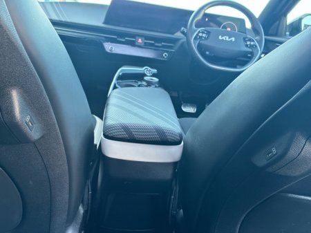 2022 Kia EV6 - thumbnail 14