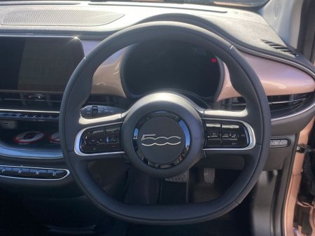 2025 Fiat 500e - thumbnail 16