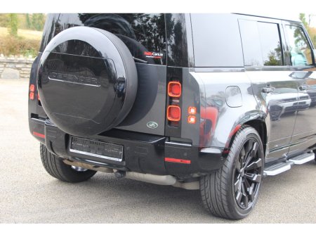 2022 Land Rover Defender - thumbnail 32