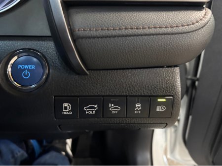 2019 Toyota Camry 2.5 Hybrid Automatic Top Spec only 96000 kms €21,750 thumbnail