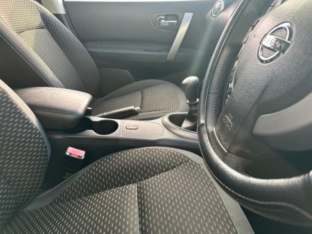 2009 Nissan Qashqai 1.5 D SE 105BHP SERVICE HISTORY €3,900 thumbnail