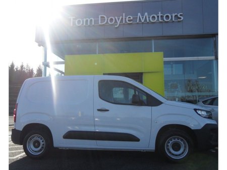 2026 Opel Combo - €21,910