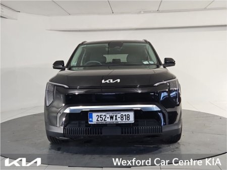 2025 Kia EV3 Earth 3 Long Range €39,895 thumbnail