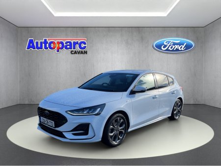 2023 Ford Focus - view 4