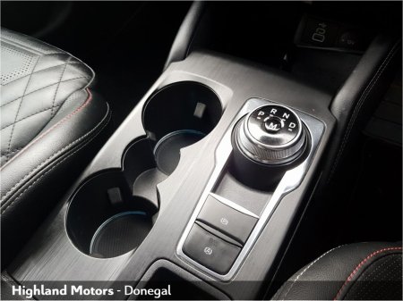 2022 Ford Focus - thumbnail 16