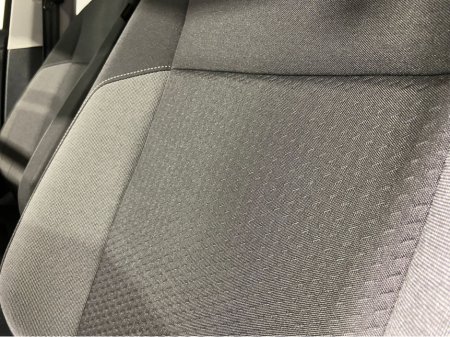 2022 Volkswagen Taigo LIFE 1.0 TSI 95BHP MANUAL 5SPEED 5DR €18,995 thumbnail