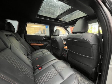 2023 Mitsubishi Outlander - thumbnail 18