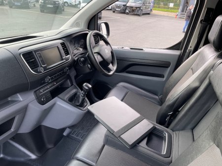 2019 Citroen Dispatch - thumbnail 21