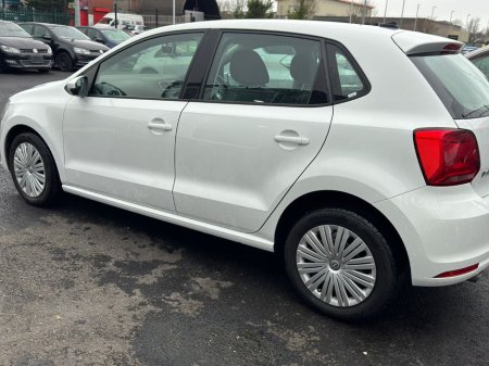 2015 Volkswagen Polo 1.2 TSI 5DR 90HP Comfortline + €10,999
