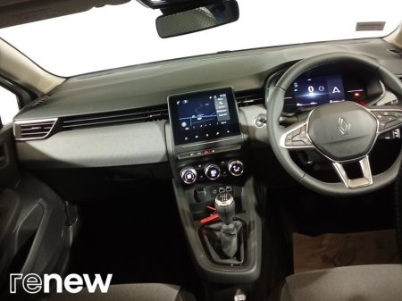 2025 Renault Clio TCe 90 DFull Evolution €26,950