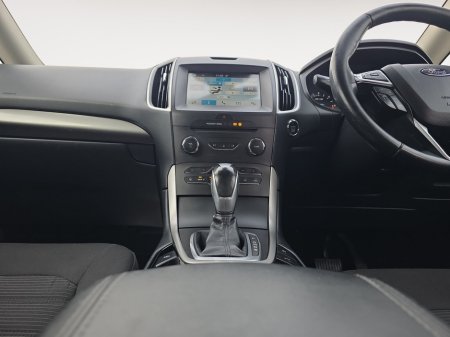 2016 Ford Galaxy 2.0TDCi 150PS Zetec Powershift €13,945 thumbnail