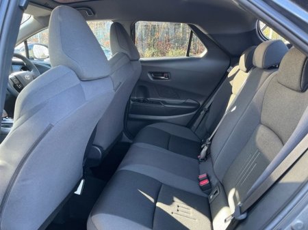 2024 Toyota C-HR - thumbnail 7