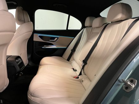 2026 Mercedes-Benz E Class 300de AMG - 19 Inch Alloys - Reversing Camera - Ambient Lighting - Sat Nav - Climate Control - Electric Heated Memory Seats - Keyless Start - Apple CarPlay/Android Auto €89,811