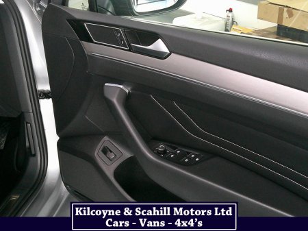 2021 Volkswagen Passat - photo 23