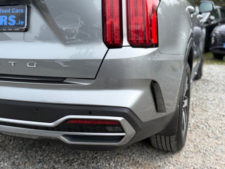2021 Kia Sorento - thumbnail 14