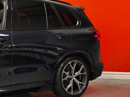 2023 BMW X5 XDRIVE50E M SPORT thumbnail