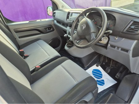 2017 Citroen Dispatch XS BLUEHDI 95 4DR €9,750 thumbnail