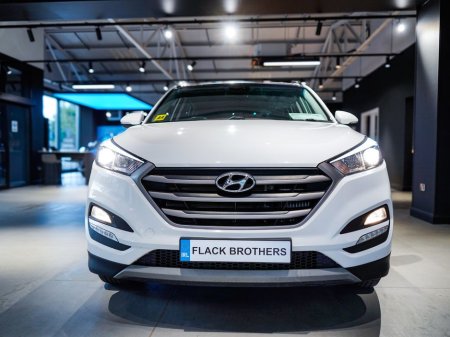 2017 Hyundai Tucson ix35 1.7 Premium 5DR €18,995