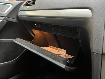 2016 Volkswagen Golf 2016 VOLKSWAGEN GOLF BLUEMOTION TE TSI CONFORT LINE 1.2 AUTOMATIC / CRUISE CONTROL / REVERSE CAMERA / PADDLE SHIFTERS thumbnail