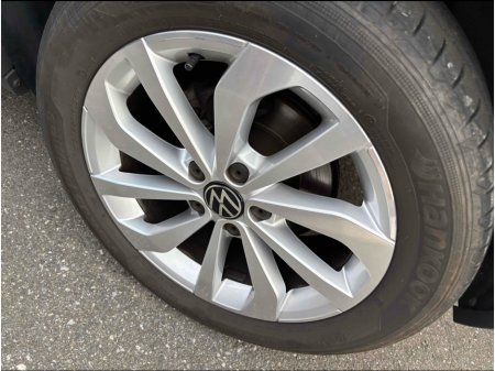 2022 Volkswagen T-Roc STYLE 2.0D 150BHP AUTOMATIC * VIRTUAL COCKPIT, REAR VIEW CAMERA, PARKING SENSORS FRONT & REAR, APPLE CARPLAY//ANDROID AUTO, ADAPTIVE CRUISE CONTROL, COMES WITH 2 YEAR NEW NCT, MULTIMEDIA DISPLAY * €30,950