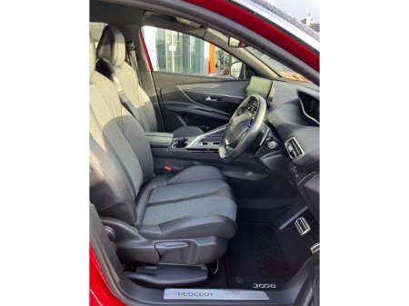 2024 Peugeot 3008 1.5 BlueHDi 130bhp Auto Allure thumbnail