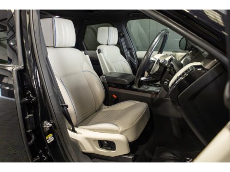 2020 Land Rover Discovery  €49,950 thumbnail