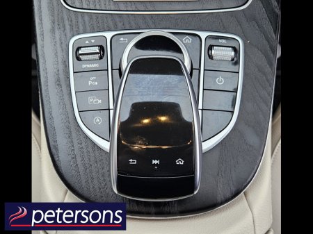 2019 Mercedes-Benz E Class E220D SE PREMIUM 4DR AUTOMATIC €29,950 thumbnail