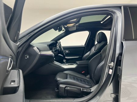 2021 BMW 3 Series 330E M SPORT *SUNROOF* €31,990 thumbnail