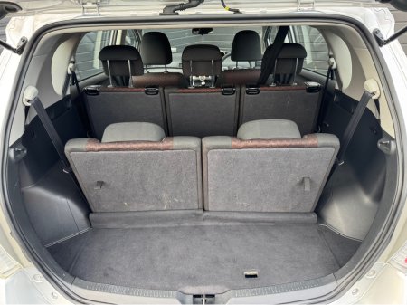 2011 Toyota Corolla Verso 2.0 D-4D LUNA 7 SEATER €5,495 thumbnail