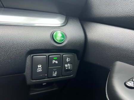 2016 Honda CR-V 1.6 i-DTEC SE €18,950 thumbnail