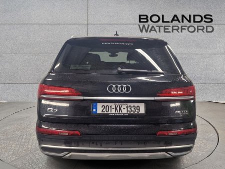2020 Audi Q7 45 TDI quattro Tiptronic SE €47,975 thumbnail