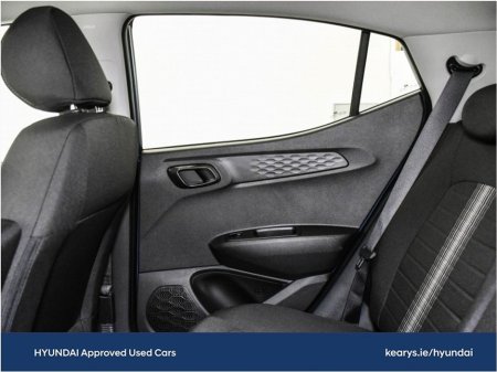 2026 Hyundai i10 Deluxe Plus thumbnail