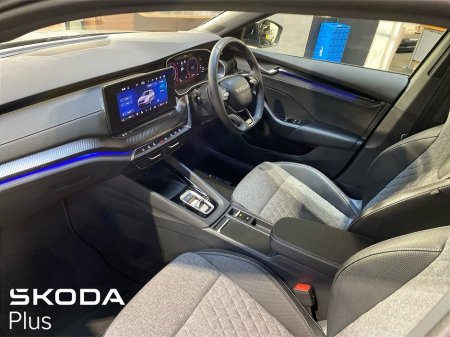 2025 Skoda Octavia - thumbnail 4