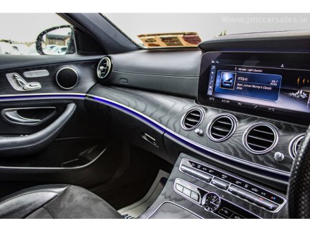 2020 Mercedes-Benz E Class E 300 de Plug-in Hybrid AMG Line €30,750 thumbnail