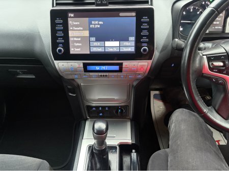 2022 Toyota Landcruiser 2.8 D4d SWB AUTO 2DR COMMERCIAL thumbnail