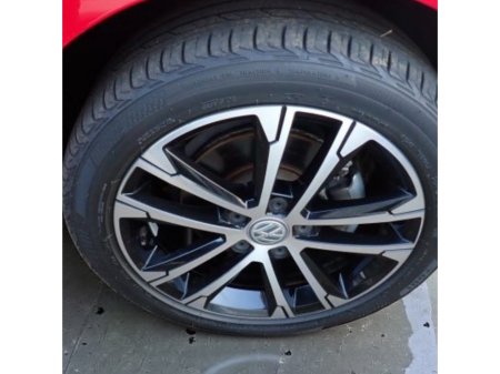 2019 Volkswagen Golf 1.2 TSI COMFORTLINE DSG LOW KM €19,950 thumbnail