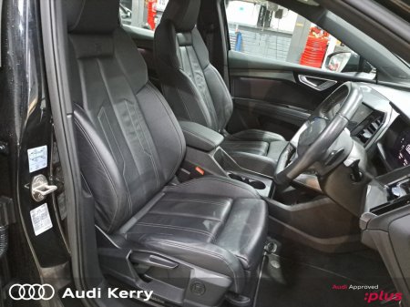 2021 Audi Q4 e-tron 40 E-tron 40 S Line thumbnail