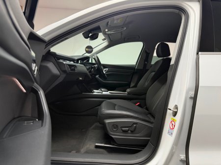 2021 Audi e-tron - thumbnail 13